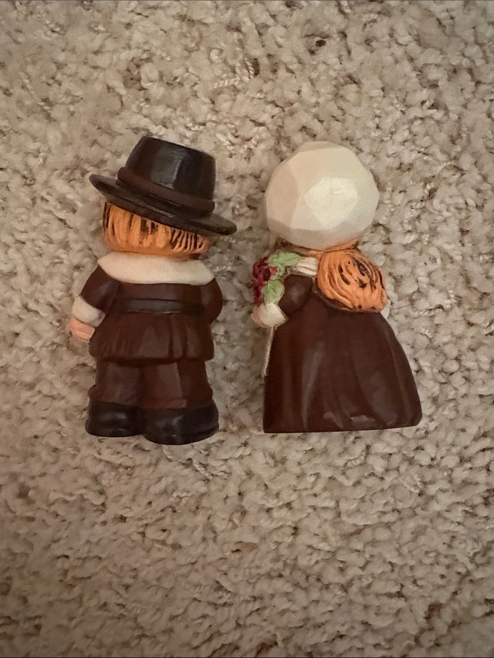 Vintage Hallmark Mr & Mrs Pilgrim, salt and pepper shaker set